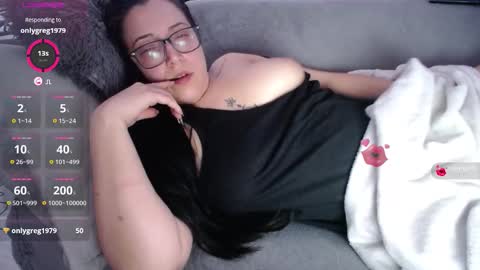 Jo online show from October 2025 09:54:02 AM