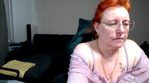 Snapshot of joannaandneighbour chatting on March 2026 08:09:02 AM Joanna and Greg online show from March 2026 08:09:02 AM