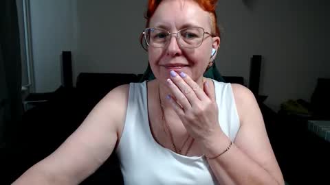 Snapshot of joannaandneighbour chatting on March 2026 09:05:02 AM Joanna and Greg online show from March 2026 09:05:02 AM