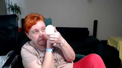 Snapshot of joannaandneighbour chatting on March 2026 08:29:02 AM Joanna and Greg online show from March 2026 08:29:02 AM