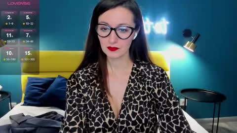 Joan online show from January 2026 01:31:02 AM