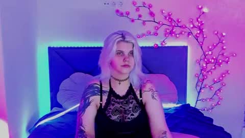 Snapshot of joannlowes chatting on June 2026 08:45:02 PM Joann online show from June 2026 08:45:02 PM
