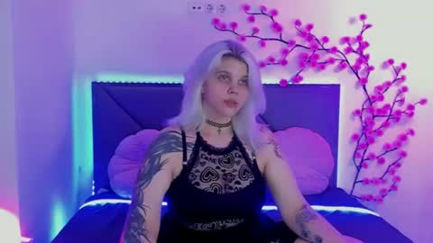 Snapshot of joannlowes chatting on July 2026 07:27:01 PM Joann online show from July 2026 07:27:01 PM