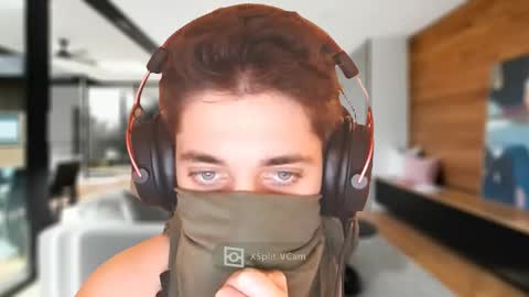 Snapshot of joao1234561301994123 chatting on December 2025 04:05:01 PM joao1234561301994123 online show from December 2025 04:05:01 PM