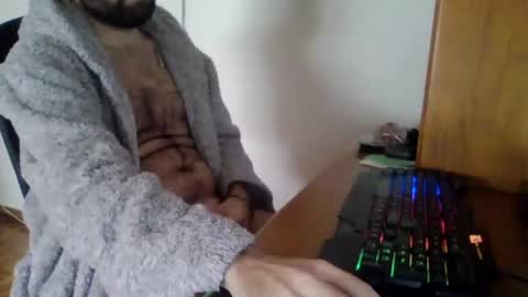 joaodias_18 online show from February 2025 02:48:02 PM