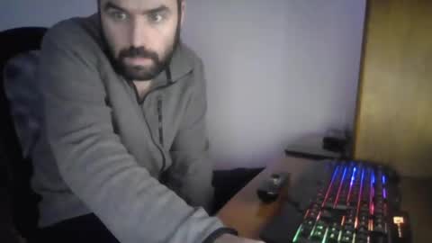 joaodias_18 online show from February 2025 09:52:02 PM