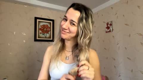 Snapshot of jodibonfield chatting on February 2026 07:34:01 AM Aurora online show from February 2026 07:34:01 AM