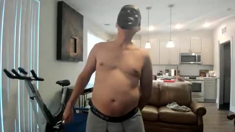 joe1997202399 online show from February 2026 02:35:01 PM