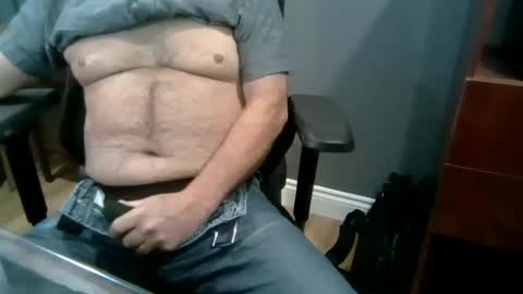Snapshot of joebloe02 chatting on September 2025 01:37:01 PM joebloe02 online show from September 2025 01:37:01 PM