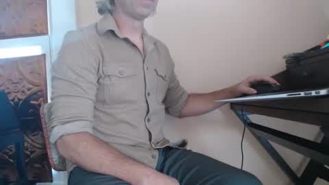 joebo7575 online show from October 2025 07:59:01 PM