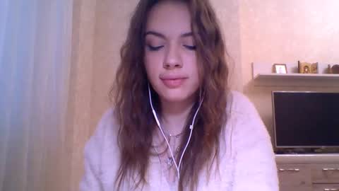 Jennifer online show from December 2025 05:47:01 AM