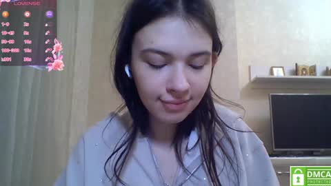 Jennifer online show from May 2026 06:37:02 PM