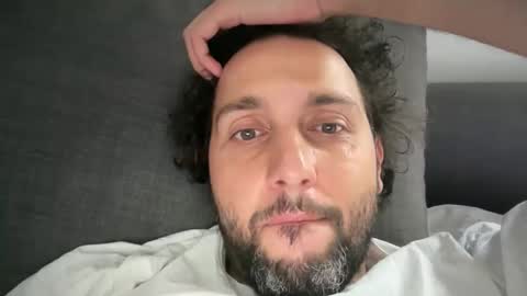 Snapshot of joeyamsterdam chatting on November 2025 09:29:01 AM joeyamsterdam online show from November 2025 09:29:01 AM