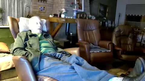 Snapshot of johan7_heet chatting on December 2024 07:00:01 PM johan7 heet online show from December 2024 07:00:01 PM