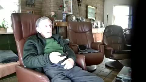 Snapshot of johan7_heet chatting on December 2024 01:22:01 PM johan7 heet online show from December 2024 01:22:01 PM