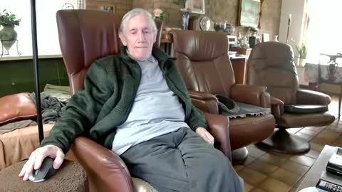 Snapshot of johan7_heet chatting on January 2025 01:00:02 PM johan7 heet online show from January 2025 01:00:02 PM