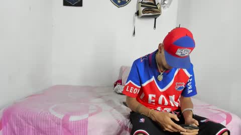 johan_and_antonella online show from September 2025 03:34:01 AM