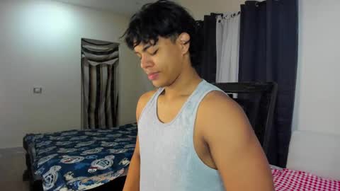 Snapshot of johan_beley_7k chatting on January 2025 01:53:01 PM Johan Beley online show from January 2025 01:53:01 PM
