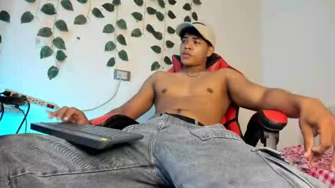 Snapshot of johan_beley_7k chatting on January 2026 07:05:02 PM Johan Beley online show from January 2026 07:05:02 PM