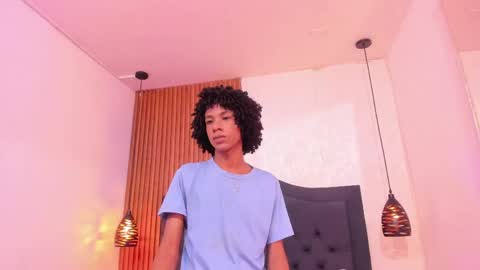 Snapshot of johan_gz_ chatting on June 2026 11:35:01 AM Johan online show from June 2026 11:35:01 AM