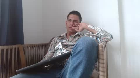 johan online show from July 2026 07:07:01 PM