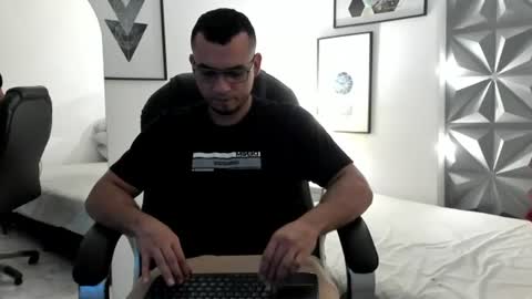 Snapshot of johan_miller1 chatting on June 2026 08:17:01 AM johan online show from June 2026 08:17:01 AM