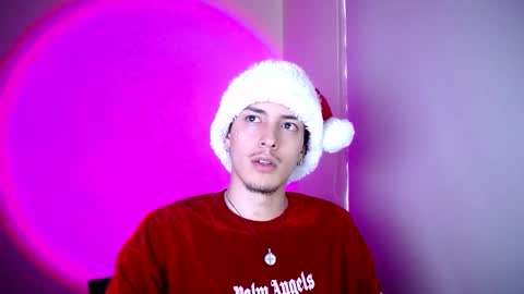 Snapshot of johan_parker222 chatting on December 2025 09:21:02 PM johan_parker222 online show from December 2025 09:21:02 PM