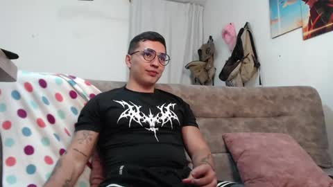 JOHN online show from July 2026 08:41:01 PM