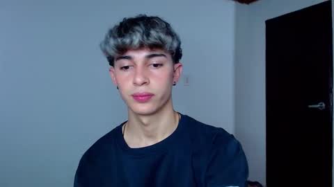 John Vichenso online show from October 2025 09:03:02 PM