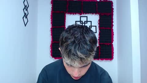 John Vichenso online show from January 2026 04:07:02 AM