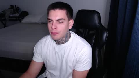 JAXX online show from January 2026 07:04:02 PM