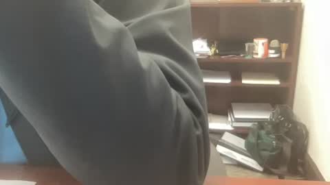 johnfl03 online show from October 2025 03:01:02 PM