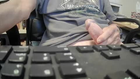 johngp777 online show from September 2025 12:51:01 PM