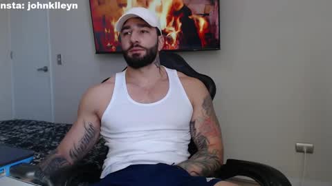 Snapshot of johnklleyn chatting on October 2025 05:51:02 PM john online show from October 2025 05:51:02 PM