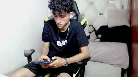 johnny_cagee online show from January 2026 04:36:01 AM