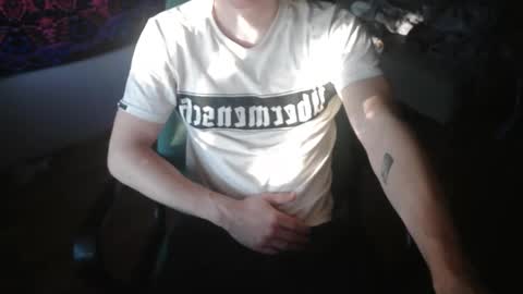 Johnny online show from September 2025 03:49:01 AM