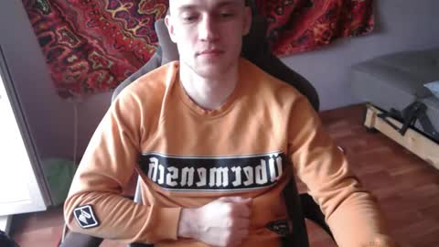 Johnny online show from December 2025 10:20:01 AM