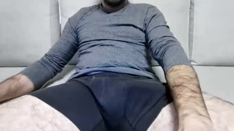 johnny_yaa online show from February 2026 04:12:02 PM