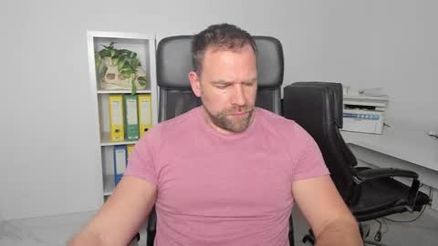 johnnydough82 online show from January 2025 03:40:02 AM