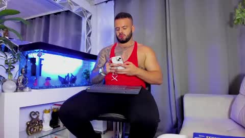 Snapshot of johnnygrayson_ chatting on January 2025 12:37:02 AM JOHNNY online show from January 2025 12:37:02 AM