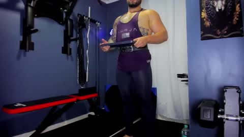 Snapshot of johnnygrayson_ chatting on January 2025 11:08:01 PM JOHNNY online show from January 2025 11:08:01 PM