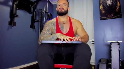 Snapshot of johnnygrayson_ chatting on February 2025 12:28:01 AM JOHNNY online show from February 2025 12:28:01 AM