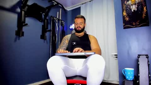 Snapshot of johnnygrayson_ chatting on February 2025 11:31:01 PM JOHNNY online show from February 2025 11:31:01 PM