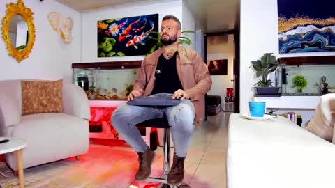 Snapshot of johnnygrayson_ chatting on March 2025 10:05:02 PM JOHNNY online show from March 2025 10:05:02 PM