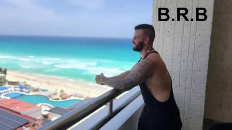 Snapshot of johnnygrayson_ chatting on November 2025 01:07:02 AM JOHNNY online show from November 2025 01:07:02 AM