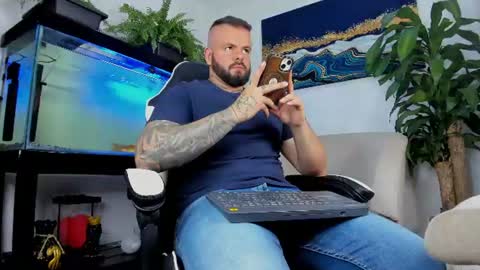 Snapshot of johnnygrayson_ chatting on July 2026 12:52:02 AM JOHNNY online show from July 2026 12:52:02 AM