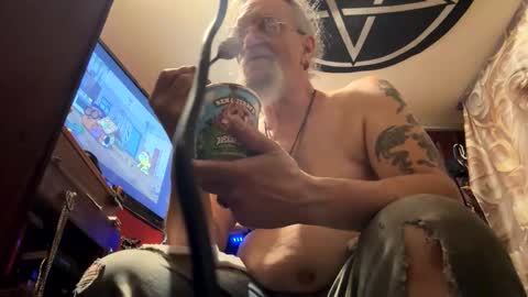 johnnyshung1 online show from March 2026 10:37:01 AM