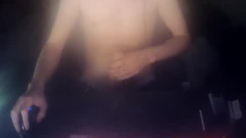 Snapshot of johnot1998 chatting on June 2026 12:33:01 AM johnot1998 online show from June 2026 12:33:01 AM