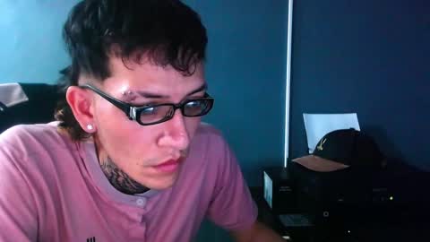 Snapshot of johnsonisaac94_ chatting on December 2024 10:32:01 PM johnsonisaac94  online show from December 2024 10:32:01 PM