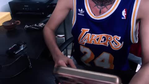 Snapshot of johnsonisaac94_ chatting on February 2025 09:46:02 AM johnsonisaac94  online show from February 2025 09:46:02 AM